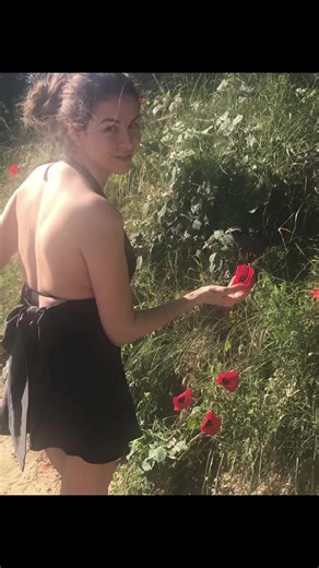 Elisa Zhysha Tantra SsS (@elisa_.lae)’s videos with Manushaqe - TR3NDY