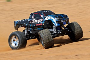 12K views · 298 reactions | We found a little bit of RC paradise to explore with the Traxxas Stampede! Now it’s YOUR turn to get outside and roam ⛰ >> https://traxxas.com/products/models/electric/base-stampede-36054-4 | Traxxas | Facebook