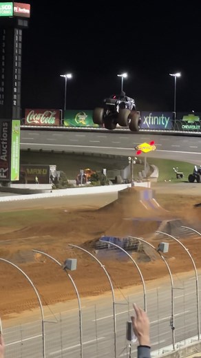 Bryce Kenny's Record-breaking Monster Truck Air at Monster Jam