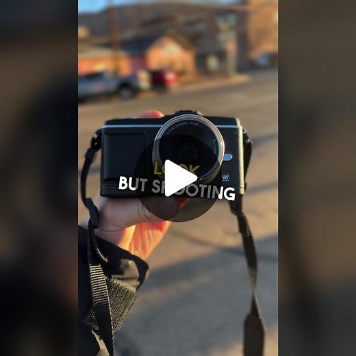 📸 Discover the best of both worlds film and digital with the Olympus E-P2! 💥 Vintage vibes with digital ease 🎥✨ #filmmaking #photography #vintagelook #OlympusEP2 #digitalcamera #filmphotography #photographytips #contentcreator