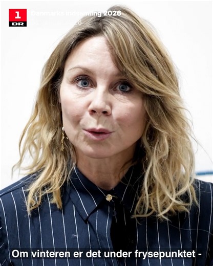 - Sådan et liv skal en lille pige ikke have. Anne Louise Hassing har besøgt en flygtningelejr i Irak, hvor der er stort behov for hjælp. Hjælp børn i glemte kriser 🫶 Følg Danmarks Indsamlingen 2026 i morgen, 31. januar på DRTV og DR1. | DR1