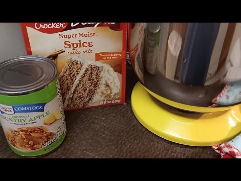 Easy Apple Spice Cake