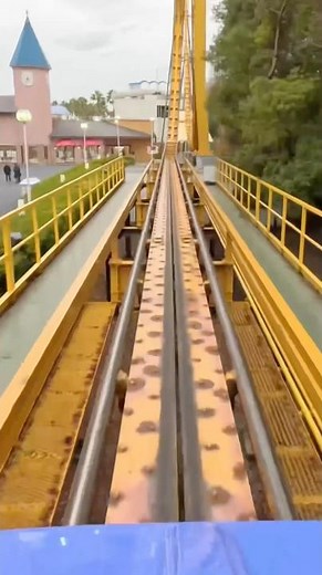 元祖カタパルト式の急発進するジェットコースター！ シャトルループ / ナガシマスパーランド