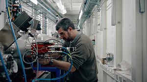 PAUL TAFFOREAU: Imaging the core or fossils and human organs | ESRF - The European Synchrotron