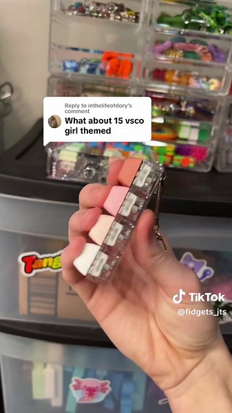 VSCO Girl Fidget Challenge: A Fun Compilation