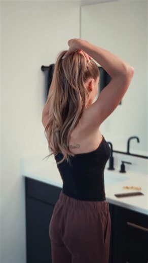 Invisible Bead Extensions® | IBE® on Instagram: "Your half-wash days just got a serious glow-up. 💧✨ Introducing the IBE® x @rutewash collab… designed for seamless rows, refreshed roots, and effortless maintenance between full washes. This isn’t your average shower cap. With a durable silk lining, adjustable tension strap, and extension-safe design, it’s everything your hair deserves on those in-between days. Healthy hair. Simplified. Elevated. 👱🏼‍♀️ Available in three col