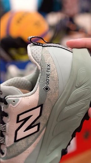 New Balance Fresh Foam X Hierro V9 GTX Unboxing
