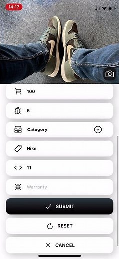 Free mobile app for stock management, tracking sales and purchases.