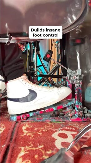 This 6-Note Pattern Builds Hand-Foot Control