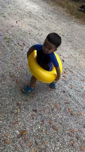 This swimsuit is awesome 😂 #Dad'sBeloved #MyLittleTank #AdultWithoutaVillage #AdultWithoutaVillag...