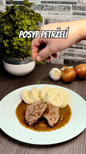 Hovězí na Houbách 🍄‍🟫🍄‍🟫🍄‍🟫 #hovězinahoubách #houby #knedlík