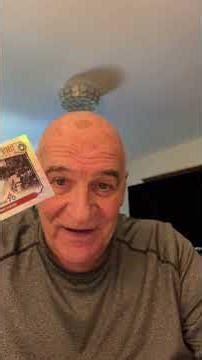 I ripped a box of the New Disneyland 70 cards - #disney
