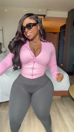 Shantel 🖤 on Instagram: "Sharing love 💕 to all the singles people… #explore #fyp #reels #trending"