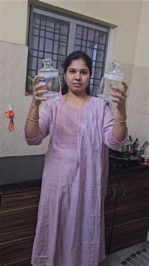 How to Remove Sticker From Glaas Jar👌#shorts#tipsntricks#lifehacks#viral#trending#comedy#funnyvideos