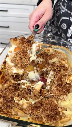 705K views · 2.5K reactions | Your family will love this easy dessert! I make a Fall inspired apple treat | Jen L | Facebook