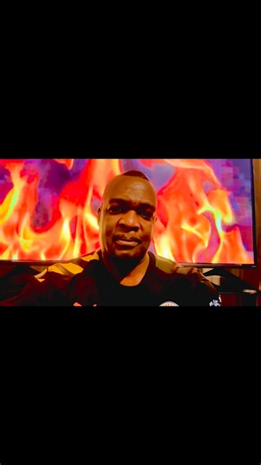 General Eric Knight says.. Some people have a house but don’t have a home. Of course there is a difference. They have mansions but they can’t sleep there. Their works steal their peace. Their works steal their sleep. I am home. I am warm. I live in peace. I live in health. That’s enough for me. I’m grateful. Peace, Peace, Be still. God Bless Zimbabwe 🇿🇼! God Bless Africa! | Eric Knight