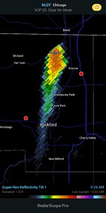 Just to get an idea of how big the fire in Rockton Il is, this is the fire showing up on reflectivity radar. The header of smoke is travelling over 40 miles! | Kenosha County Scanner