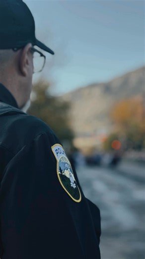 🤠 Durango Cowboy Gathering 2025 – That’s a Wrap! 🐴 The Wild West rode into downtown Durango this weekend, and Main Ave turned into a movie set full of dust, denim, and some seriously good mustaches. Our officers were on hand to help keep things safe, direct traffic (and pet the occasional horse 🐎), and make sure the only showdowns happening were the scripted kind. A big thank-you to the incredible performers, organizers, and everyone who came out to cheer, laugh, and tip their hats to this Du