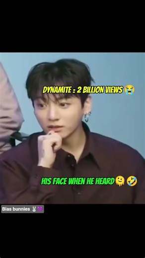 Jungkook Finds Out Dynamite Hit 2 BILLION Views… 😳His Reaction Says EVERYTHING 😭👑#jungkook#bts#army💜