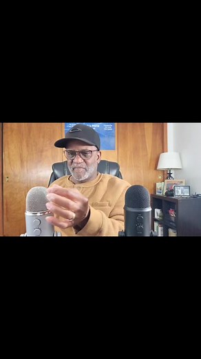 ASMR Mic pulling invisible triggers Love #asmrmicpulling #asmrtiktoks #asmrtinglesvideo #asmrinvisibletriggers #asmrinvisblie