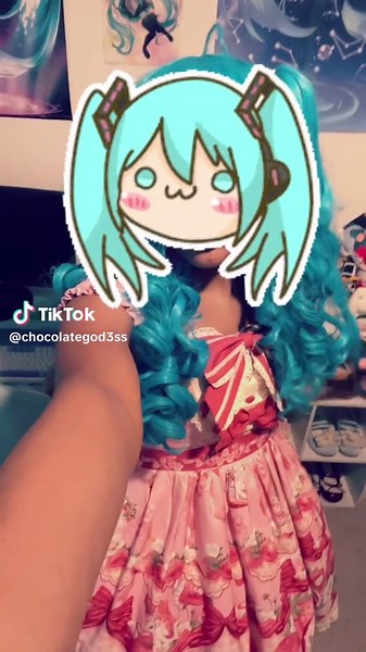 Hatsune Miku Cosplay Ideas for Halloween