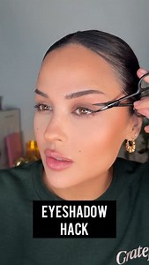The easiest lifted eyeshadow hack 👀✨ (Use with care pls 😂) Essential Palette @dominiquecosmetics Brushes @thebkbeauty #eyeshadowhack #makeuphack #makeuptips #makeup #makeuptutorial | Christen Dominique