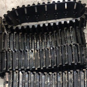 [Hot Item] Small Robot Rubber Track (120*60*18) for Snow Blower