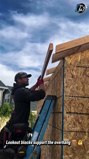Building a Gable Overhang With a Framing Nailer 🏠🔨 #framing #carpentry #construction