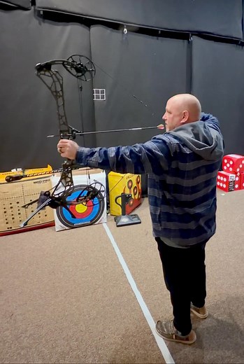Shooting the new Mathews ARC 30 at Kenco in Kingston,NY. Man this bow shoots absolutely ridiculously smooth and there’s like literally no recoil. These new balanced cams are money indefinitely do their job! | Mick Alfonso