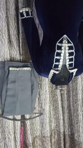 velvet suit designed with lace work #fashion #velvetsuit #winterwear #collarneck #lacedesigning