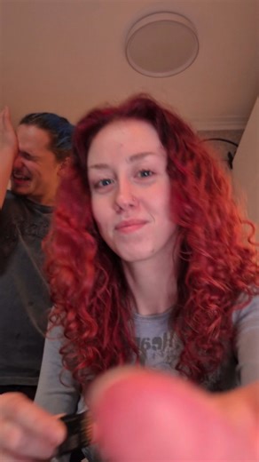 Martin Hložek on Instagram: "Lepší nežli hélium? Paměťové médium..."