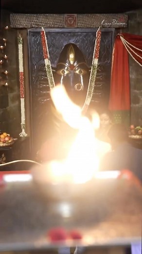142K views · 2K reactions | The Power of Devi’s Grace Celebrate Navratri with Linga Bhairavi: bhairavi.co/navratri #Sadhguru #Wisdom #Navratri #Devi #Grace #Divine #Feminine #LingaBhairavi | Sadhguru | Facebook