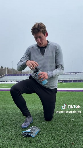 Optimal Hydration for College Athletes During Training