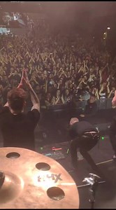 Gracias Mexico City! ❤️ That was one worthy first show of the tour! Next up: Nov 11: Monterrey 🇲🇽 Mexico Metal Fest Nov 12: San Jose 🇨🇷 Pepers Club Nov 15: Santiago 🇨🇱 Teatro La Caupolicán Nov 16: Buenos Aires 🇦🇷 Teatrito Nov 17: São Paulo 🇧🇷 Club Carioca | Leprous