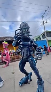 25K views · 776 reactions | #AVP COSPLAY #Predatorfanspage #feralpredator #costumebuild #xenomorphfanspage #predators | Predator Fanspage | Facebook