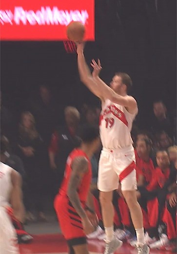 JAK’S A SHOOOOTER NOW 💦 #raptors #nba