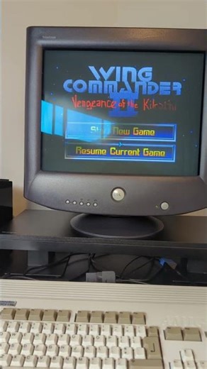 Wing Commander 2 running on Amiga 68k (DOSBox RTG powered) #amiga #dosgaming #commodore