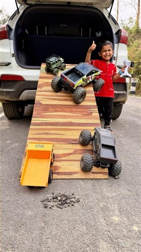 Four Unique￼ RC Extreme Climb Test & Only One Will Make It! 😱