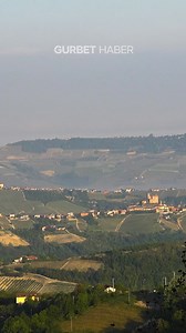 İtalya'da, Gazze'ye destek için Unione Sindacale di Base (USB) sendikasının öncülüğünde 24 saatlik genel grev düzenlendi. Milyonlarca işçinin katıldığı bu grevde, İtalya'nın İsrail'e silah satışlarını durdurması ve Filistin'i tanıması gibi taleplerde bulunuldu. Grev nedeniyle ülke genelinde trenler, otobüsler ve okullar kapanırken, hava yolculuğu normal seyrinde devam etti. Videoyu paylaşın, Gurbet Haber’i takip etmeyi unutmayın! Kaynak: (X) Serbest Diyet Sunum & Yorum: Gurbet Haber | Gurbet Hab