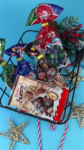 Новорічні солодощі Kinder mini eggs у мішечку