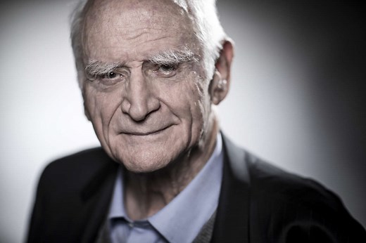 « Questions politiques » en direct, avec Michel Serres, philosophe