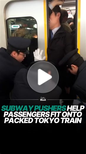 Daily Mail on Instagram: "Subway pushers help passengers fit onto packed Tokyo train 😬 📸 Facebook/Marco Patella Photography via Storyful #subwaypushers #japan #tokyo"