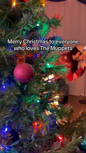 Nicko Savala on Instagram: "Merry Christmas everyone!!!!! If you are reading this I love you!!!! #themuppets #muppetgram #christmas #merrychristmas #muppetchristmascarol #themuppetchristmascarol #gonzo #scrooge #rizzo #fhemuppetshow #muppet #muppets #muppetshow"