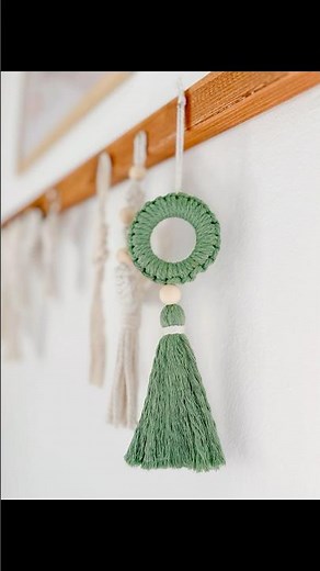 Ghirlanda Natalizia in Macramè | Decorazione Handmade Boho da 15 cm 🎄