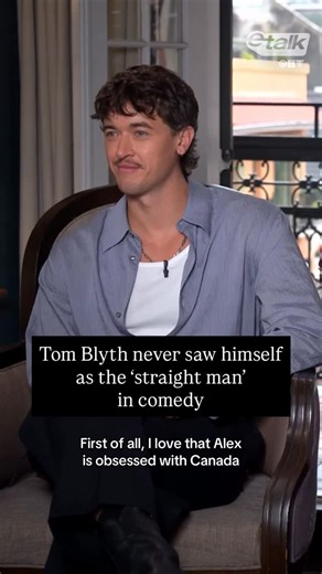 Etalk on Instagram: "We’re finally seeing Tom Blyth enter his comedy era! 👏 We chatted with Tom Blyth and Emily Bader about what it was like for Tom to ditch his usual dramatic roles and star in the romcom ‘People We Meet on Vacation’. 🎬 Watch our full interview with the cast on Etalk’s YT & stream ‘People We Meet on Vacation’ January 9th, 2026 on Netflix! 🍿 #TomBlyth #EmilyBader #PeopleWeMeetOnVacation #Interview"