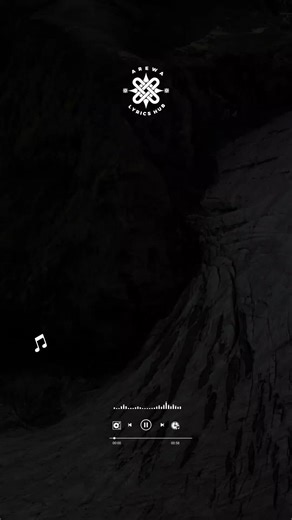 #lyricshub #hausasong #lyrics_songs #viraltiktok #viralvideos🙏🙏🙏 @NASREEN LYRICS @BASH_LYRICS @ISES_LYRICS