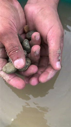 Relaxing Mud whirlpool hole sound | river stones vs vortex water | 03