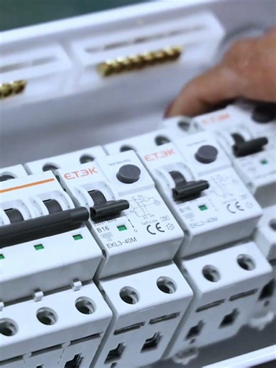 🔧 Distribution Box Assembly Line