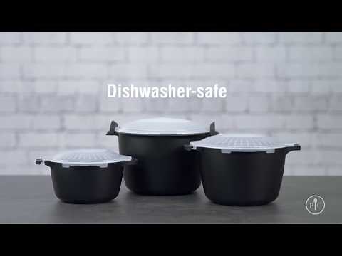 NEW Pampered Chef Micro-Cooker Set