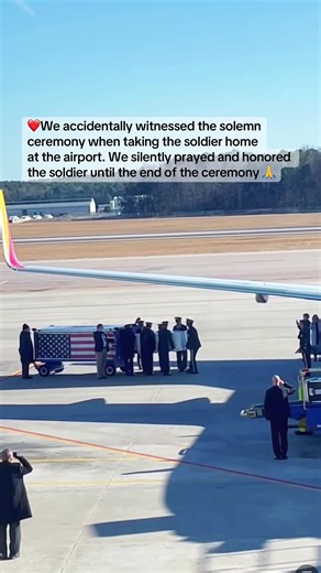 We sympathize, we honor and understand with the family when taking the soldier home to rest #armyfamily #usarmysoldier #understand #americansoldier